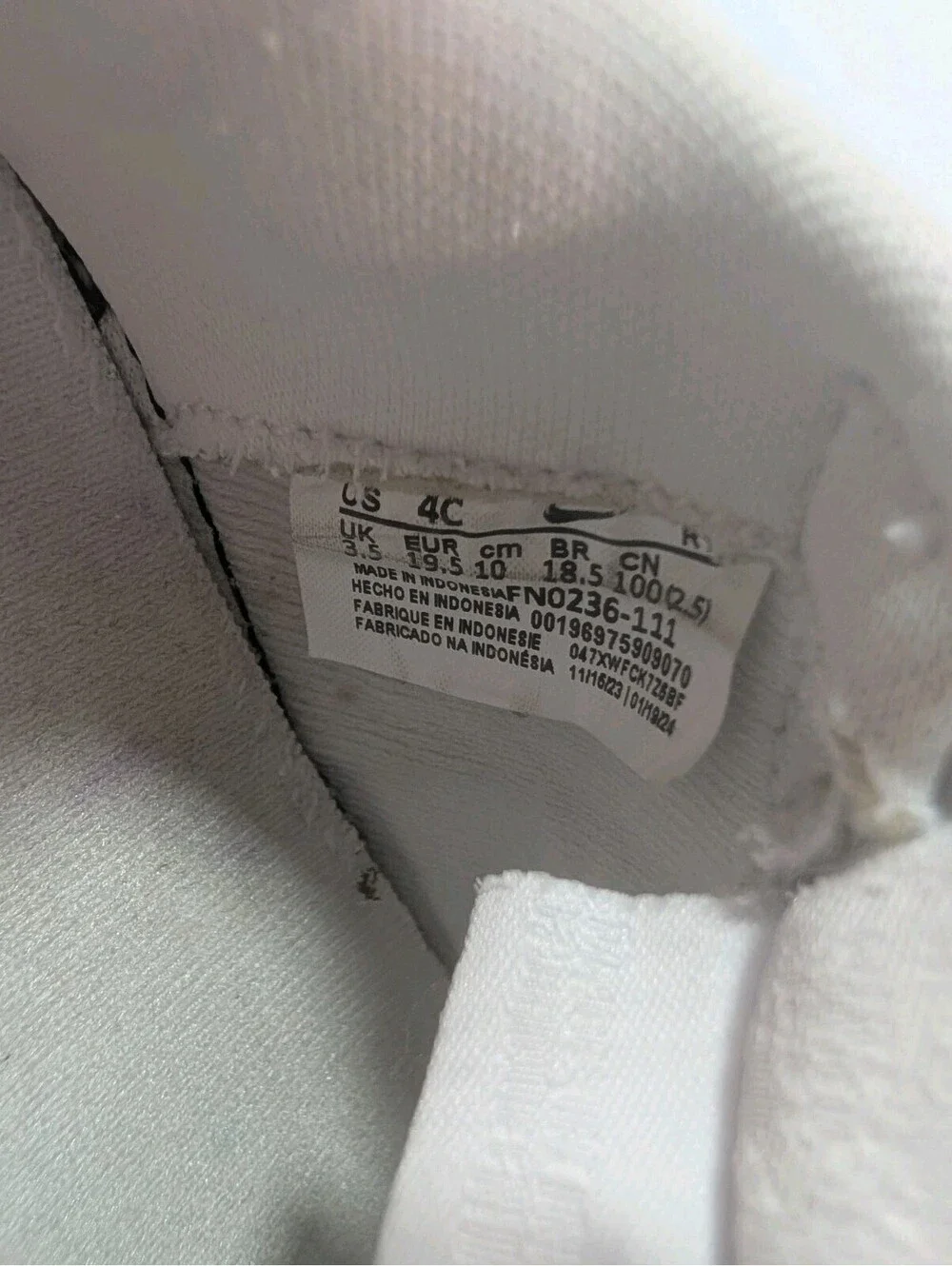 Nike Unisex Toddler 4C White Force 1 Low EasyOn Sneakers Air Force Classic Shoes